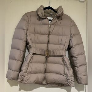 Zara puffer jacket with hood . Beige . Medium .